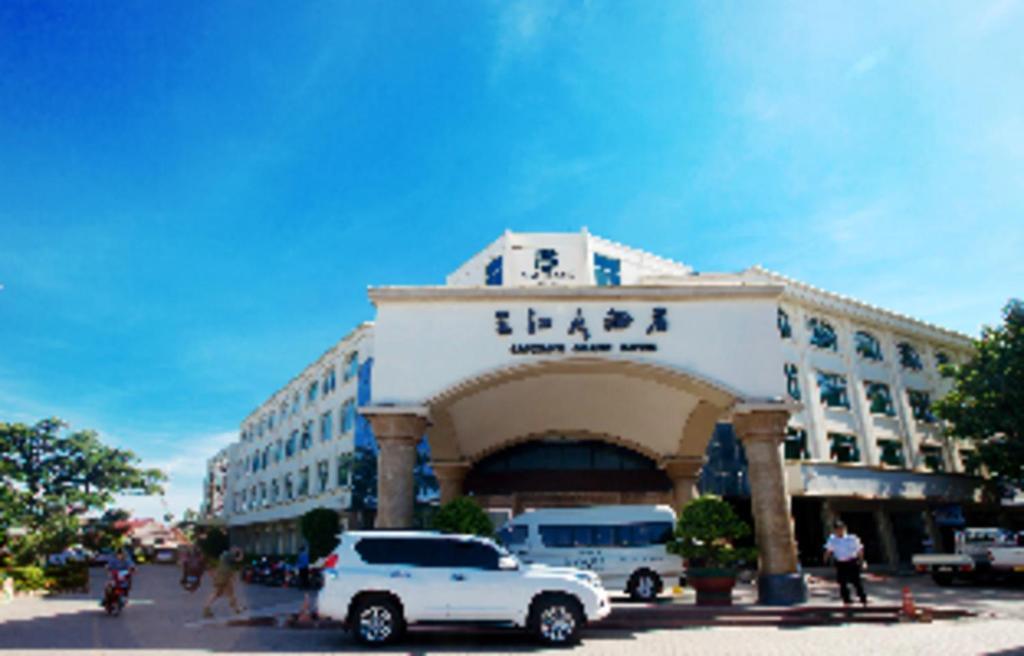 San Jiang Grand Hotel Βιεντιάν Εξωτερικό φωτογραφία